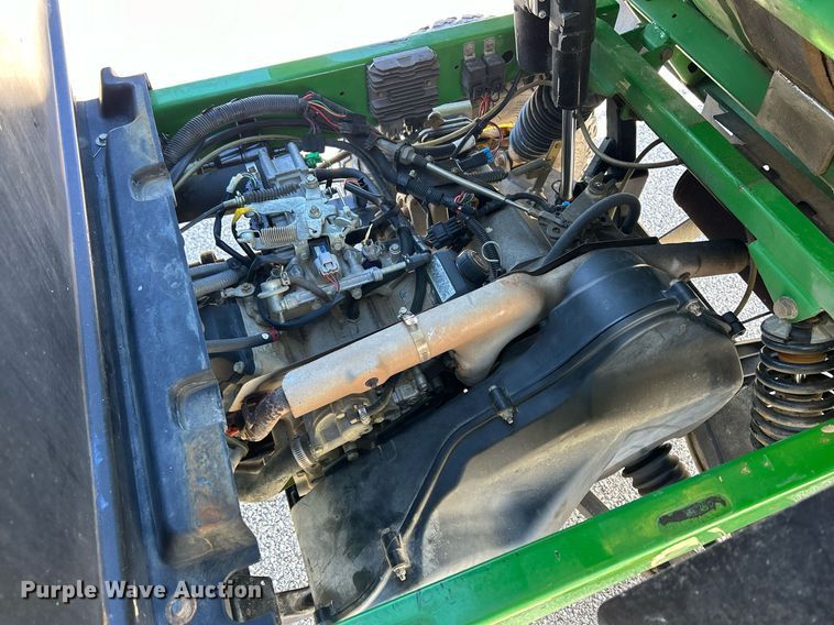 image for item MO9104 John Deere Gator XUV  utility vehicle