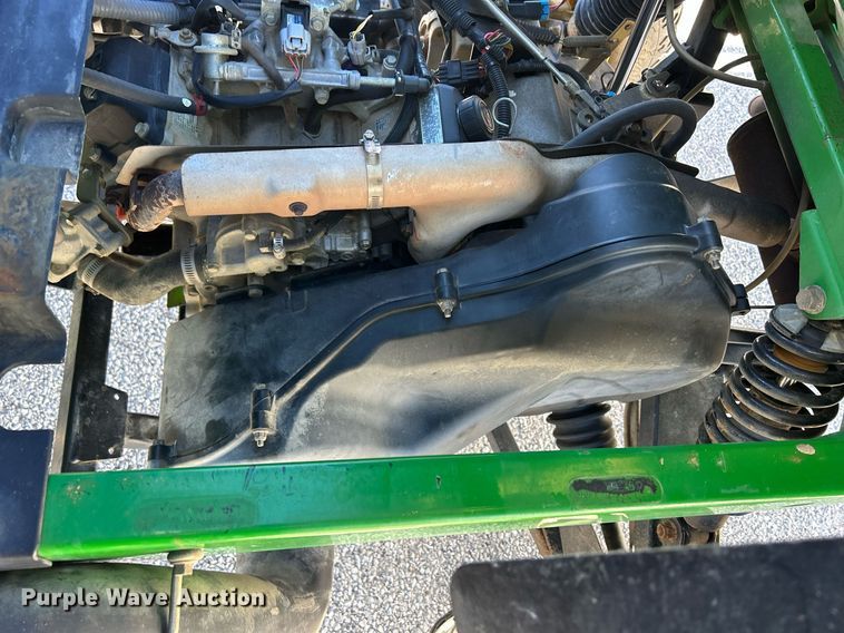 image for item MO9104 John Deere Gator XUV  utility vehicle