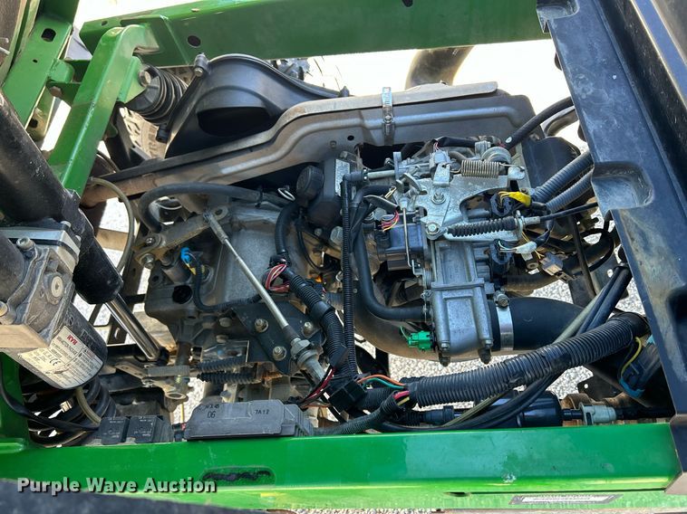 image for item MO9104 John Deere Gator XUV  utility vehicle