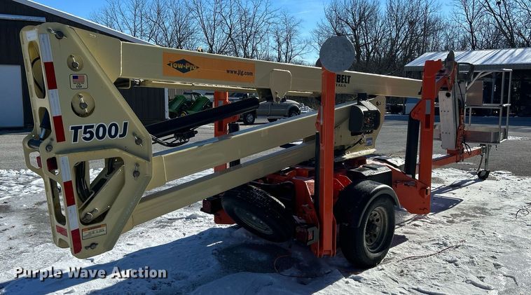 image for item MO9106 2010 JLG T500J  boom lift