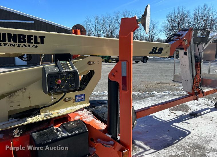 image for item MO9106 2010 JLG T500J  boom lift