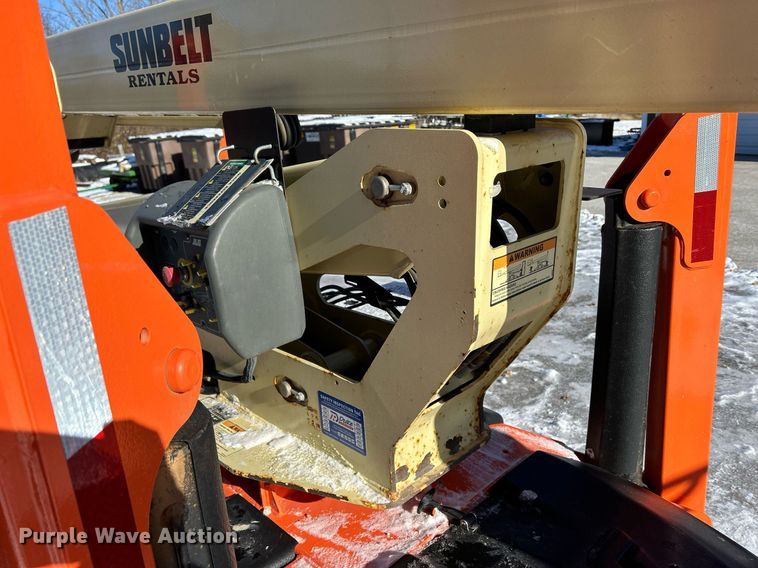 image for item MO9106 2010 JLG T500J  boom lift