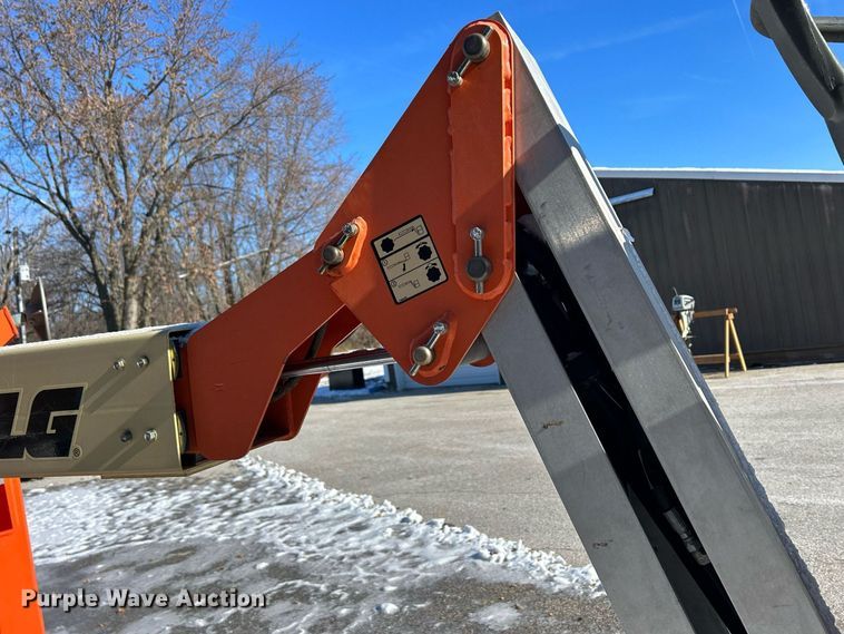 image for item MO9106 2010 JLG T500J  boom lift