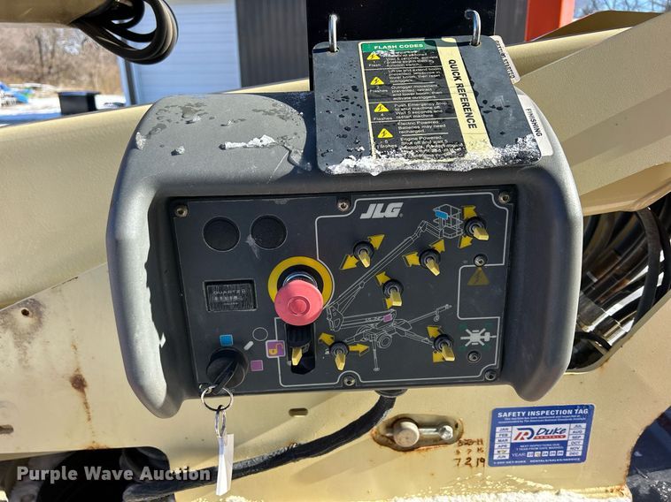 image for item MO9106 2010 JLG T500J  boom lift