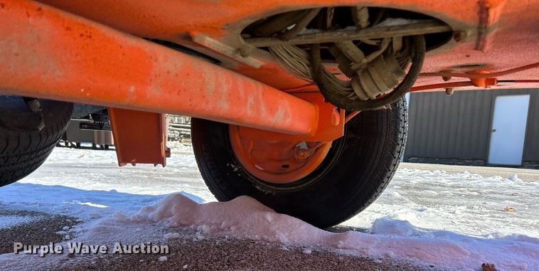 image for item MO9106 2010 JLG T500J  boom lift