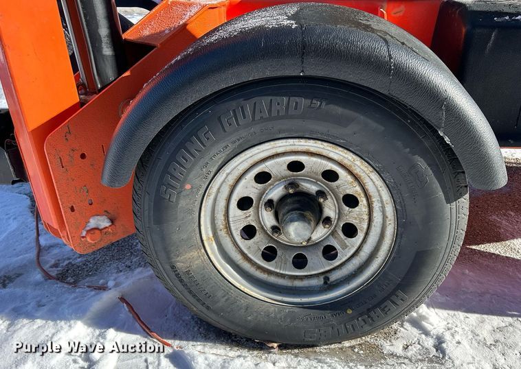 image for item MO9106 2010 JLG T500J  boom lift