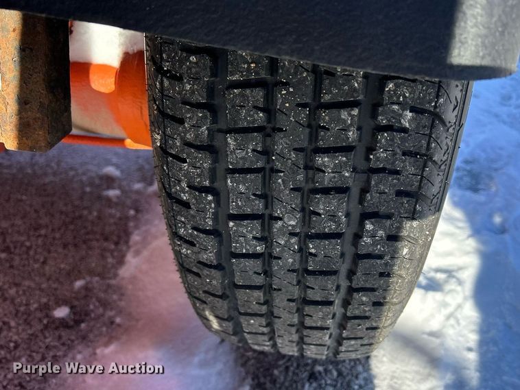 image for item MO9106 2010 JLG T500J  boom lift