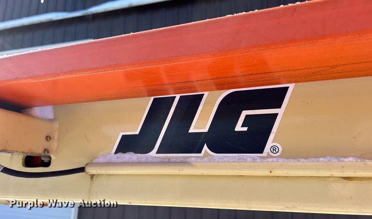 image for item MO9106 2010 JLG T500J  boom lift