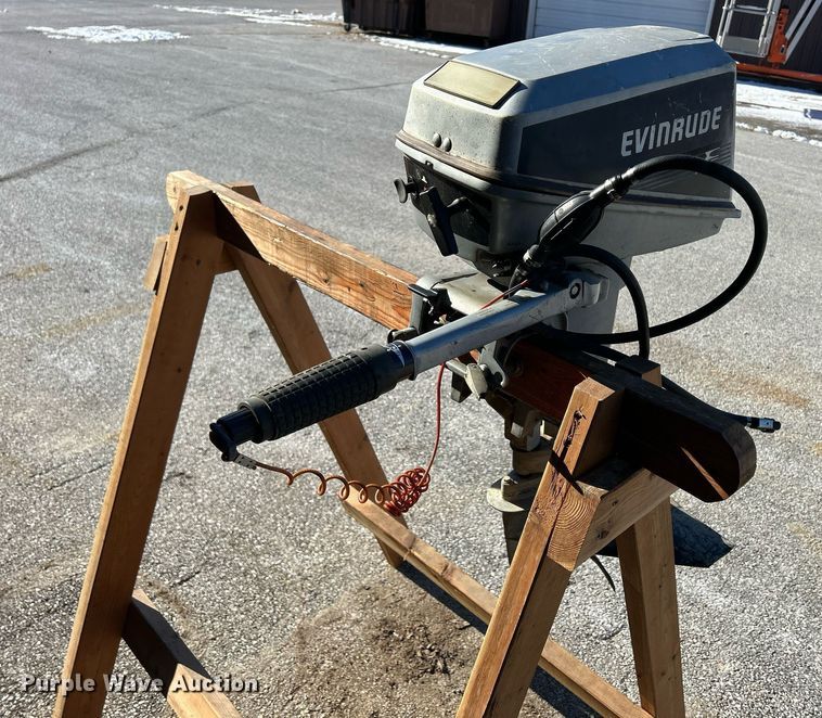 image for item MO9107 Evinrude E6RCUD  outboard engine