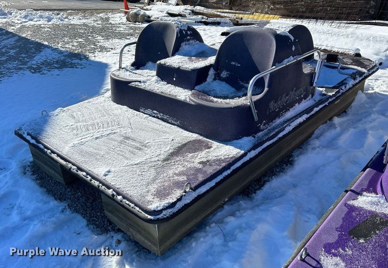 image for item MO9108 Paddle Wheeler  paddle boat