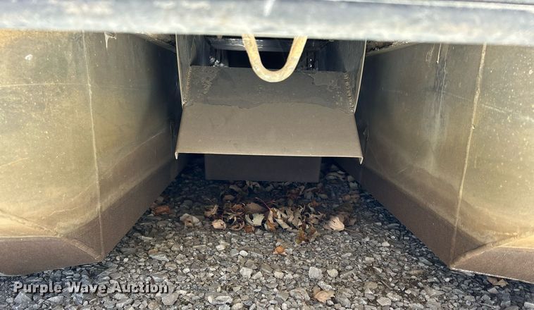 image for item MO9109 Paddle Wheeler  paddle boat