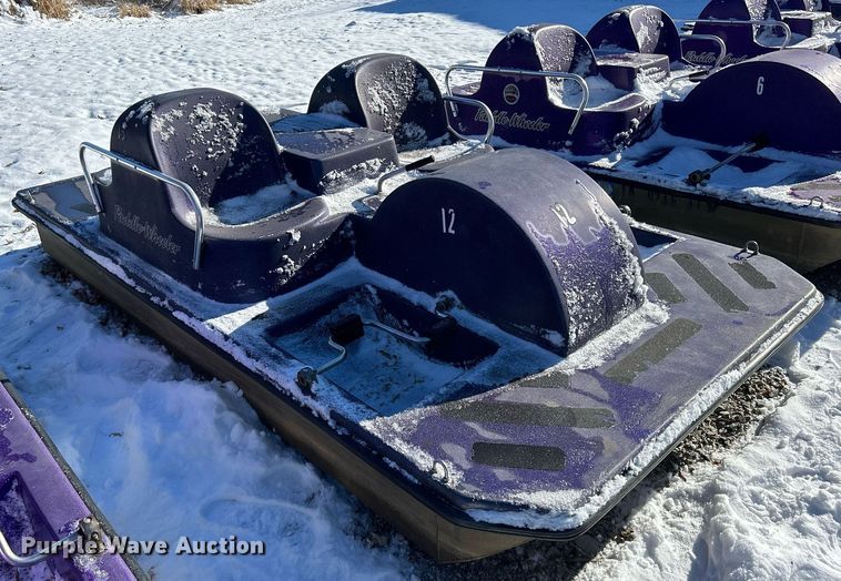 image for item MO9111 Paddle Wheeler  paddle boat