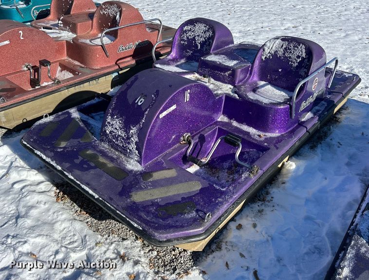 image for item MO9112 Paddle Wheeler  paddle boat