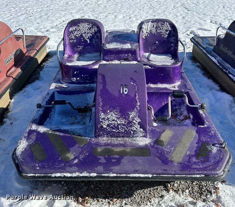 image for item MO9112 Paddle Wheeler  paddle boat