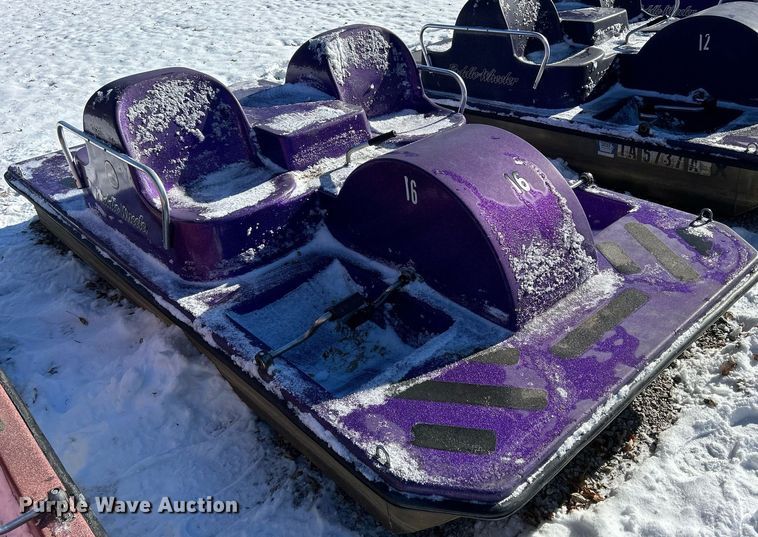 image for item MO9112 Paddle Wheeler  paddle boat