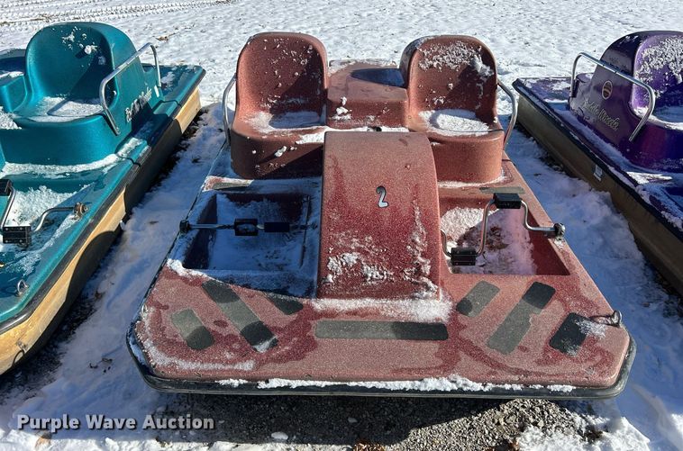 image for item MO9113 Paddle Wheeler  paddle boat