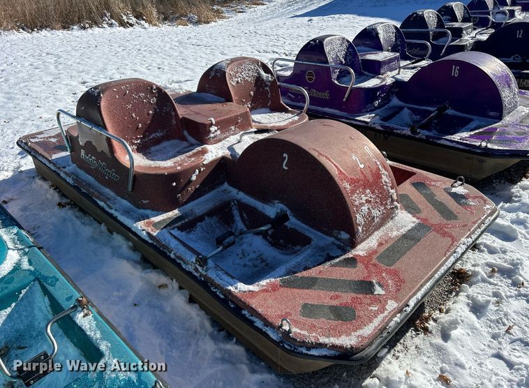 image for item MO9113 Paddle Wheeler  paddle boat