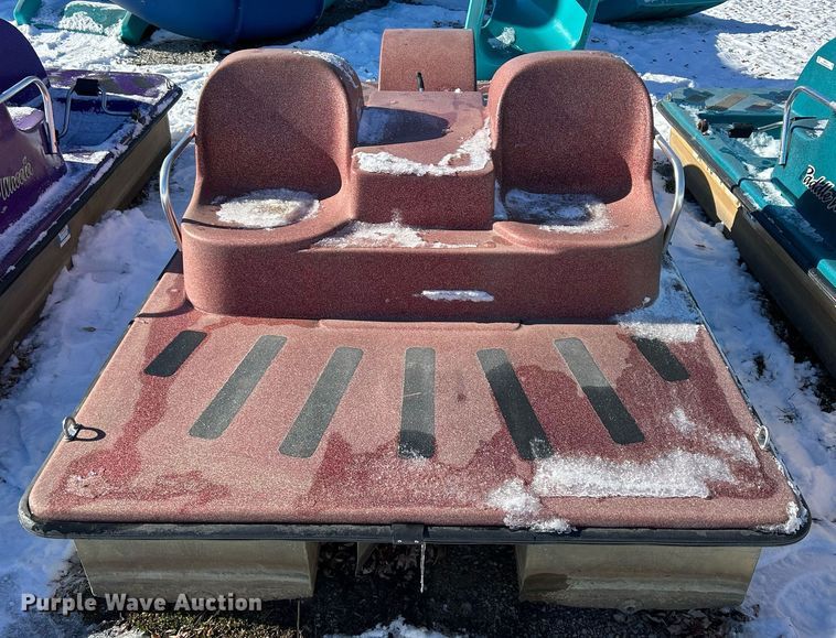 image for item MO9113 Paddle Wheeler  paddle boat