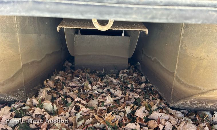 image for item MO9115 Paddle Wheeler  paddle boat