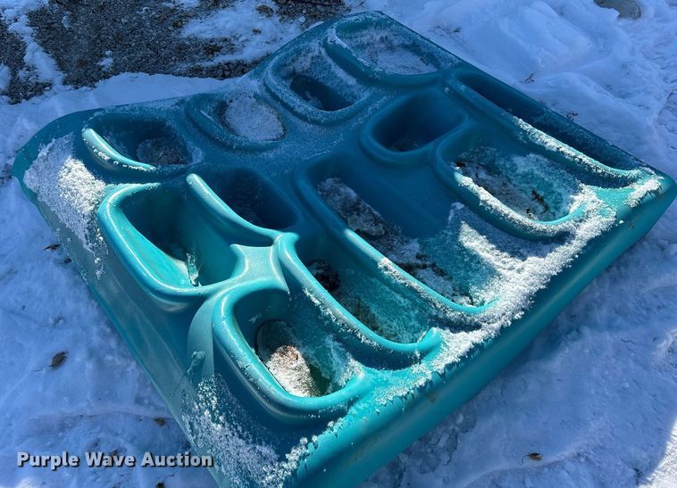 image for item MO9116 (3) playground slides