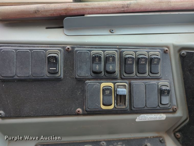 image for item MX9439 2006 Blue Bird Vision  school bus