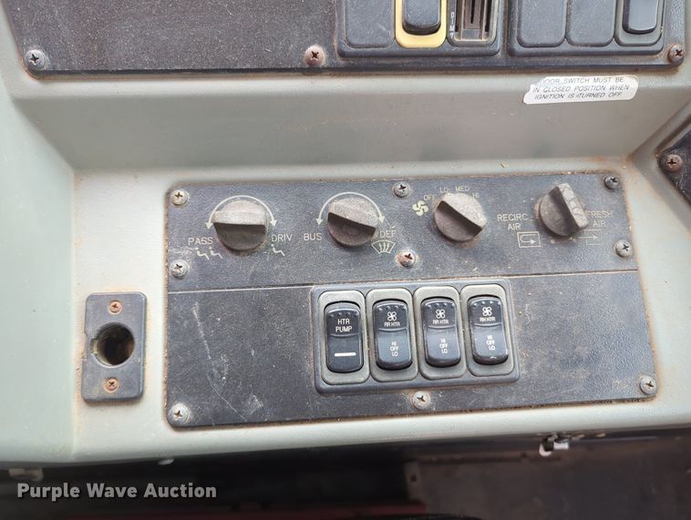 image for item MX9439 2006 Blue Bird Vision  school bus