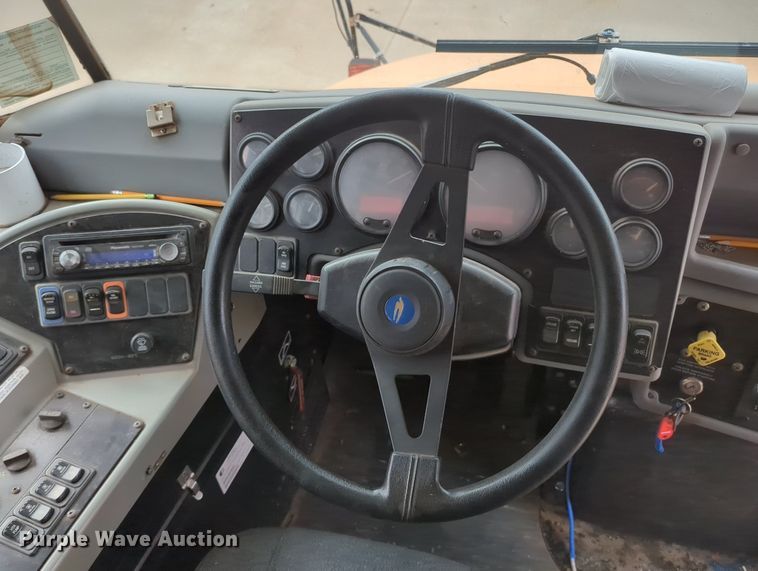 image for item MX9439 2006 Blue Bird Vision  school bus