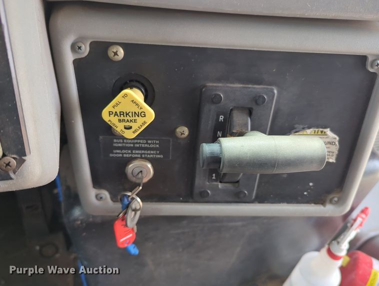 image for item MX9439 2006 Blue Bird Vision  school bus