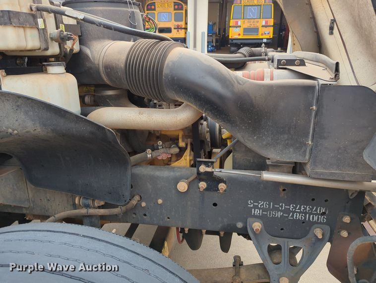 image for item MX9439 2006 Blue Bird Vision  school bus