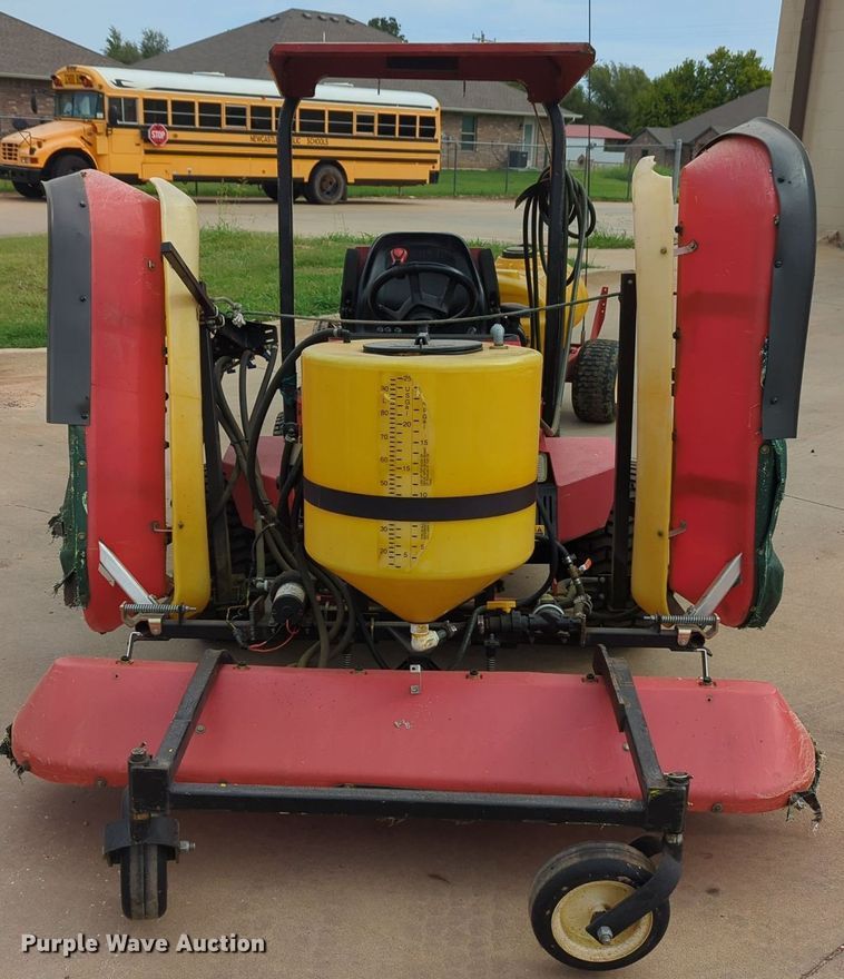 image for item MX9442 Steiner 230  turf sprayer