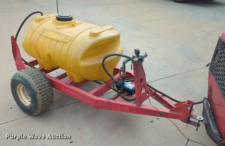 image for item MX9442 Steiner 230  turf sprayer