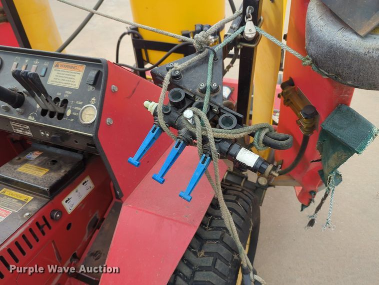 image for item MX9442 Steiner 230  turf sprayer