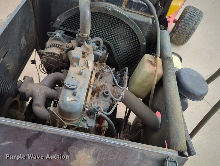 image for item MX9442 Steiner 230  turf sprayer