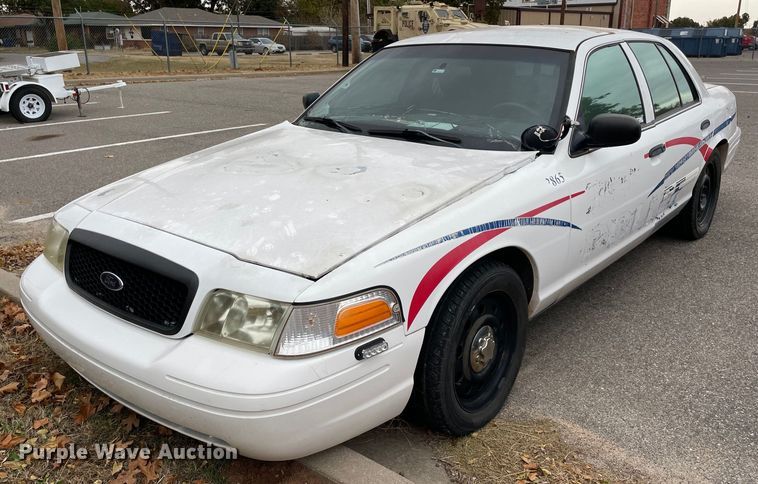 image for item NA9699 2011 Ford Crown Victoria Police Interceptor