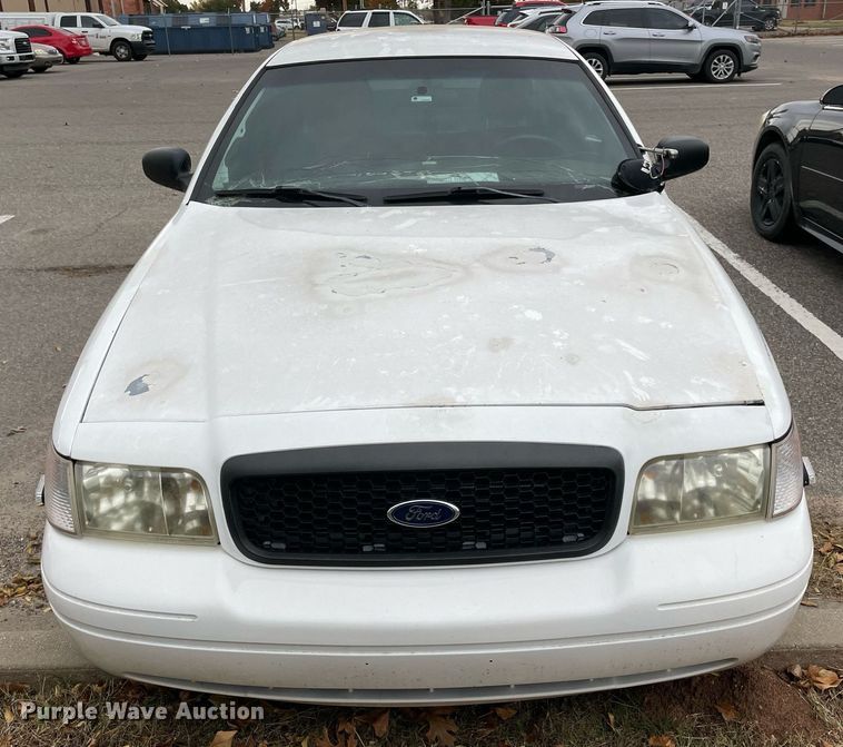 image for item NA9699 2011 Ford Crown Victoria Police Interceptor
