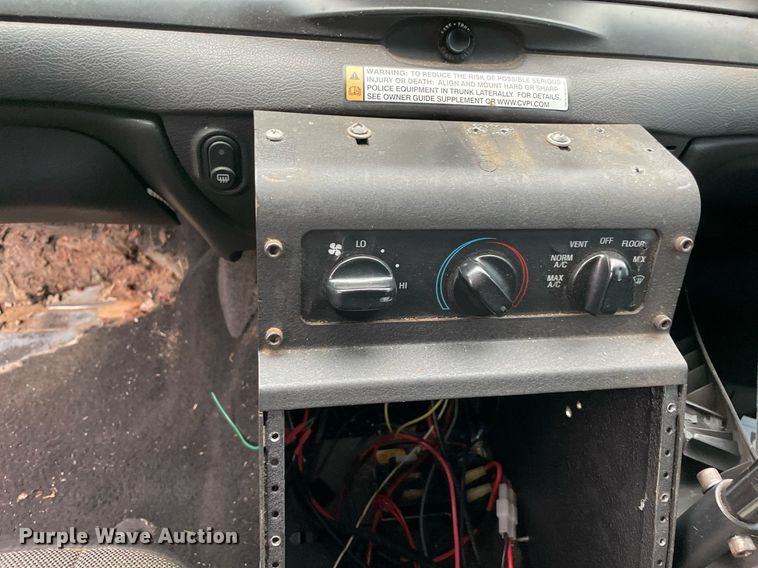 image for item NA9699 2011 Ford Crown Victoria Police Interceptor