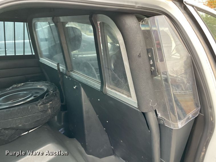 image for item NA9699 2011 Ford Crown Victoria Police Interceptor