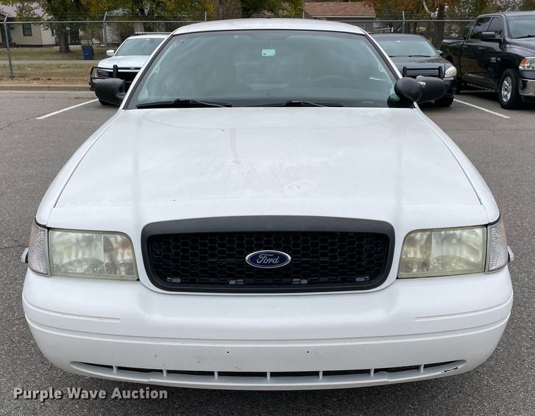 image for item NA9700 2010 Ford Crown Victoria Police Interceptor