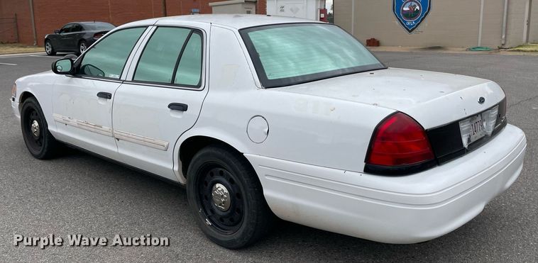 image for item NA9700 2010 Ford Crown Victoria Police Interceptor