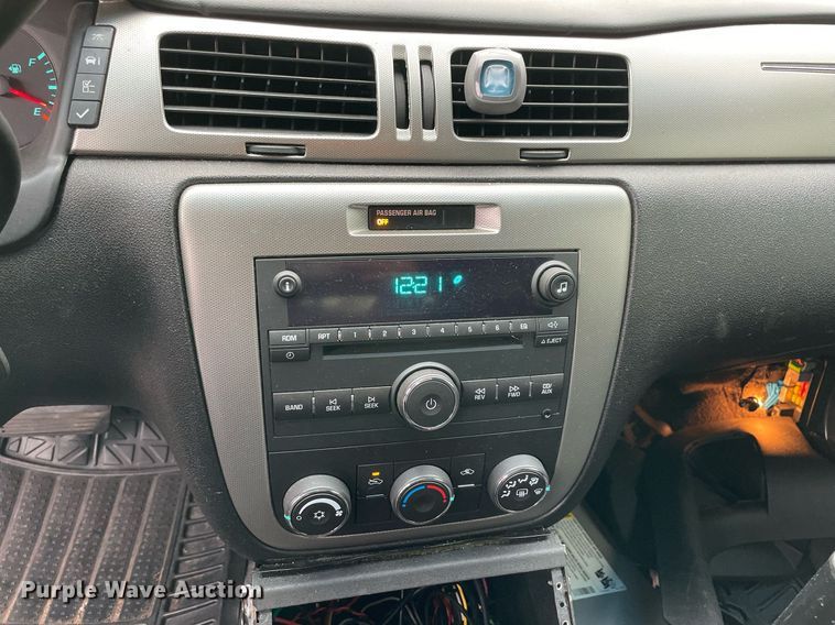 image for item NA9701 2013 Chevrolet Impala Police Cruiser