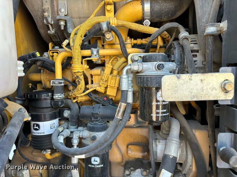 image for item NL9175 2013 John Deere 444K  wheel loader