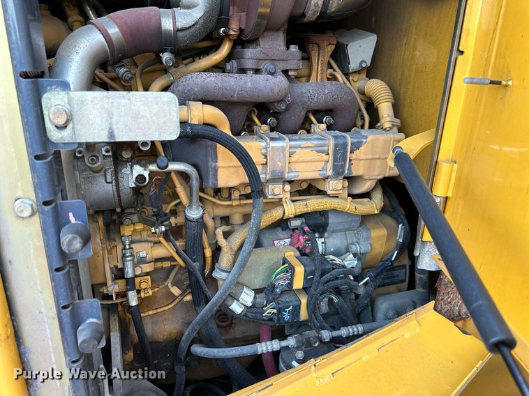 image for item NL9175 2013 John Deere 444K  wheel loader