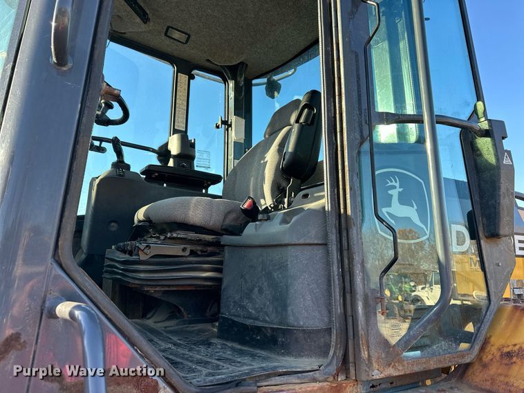 image for item NL9175 2013 John Deere 444K  wheel loader