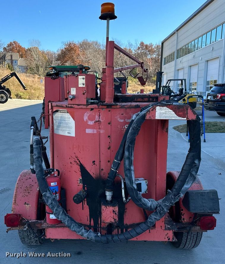 image for item NL9176 2002 Crafco SS125  melter applicator