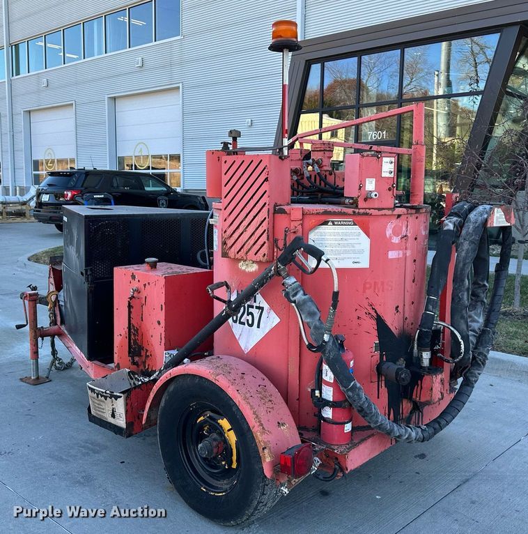 image for item NL9176 2002 Crafco SS125  melter applicator