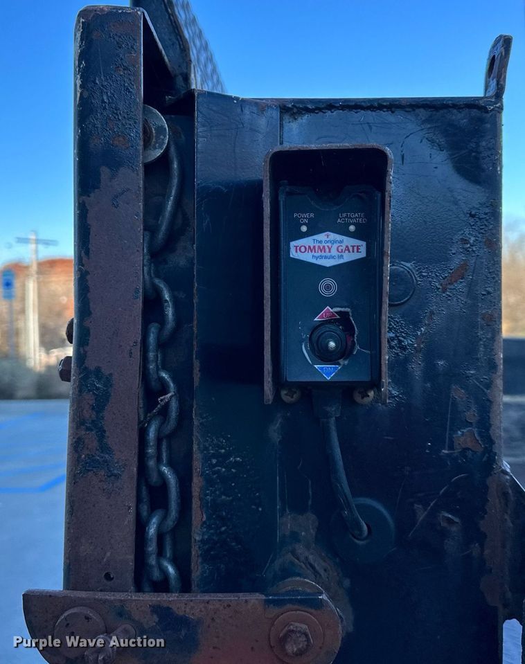 image for item NL9177 2012 Ford F450 Super Duty  dump flatbed truck