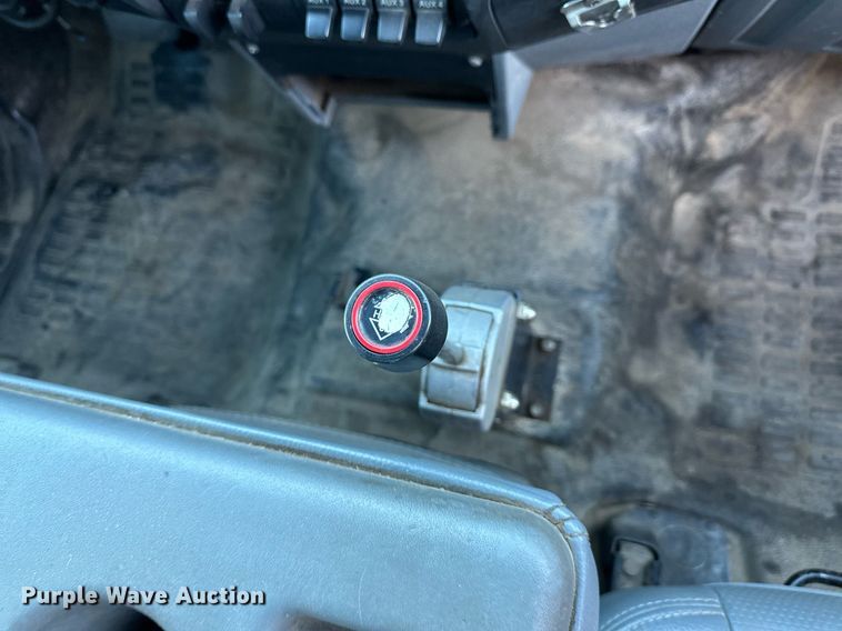 image for item NL9177 2012 Ford F450 Super Duty  dump flatbed truck