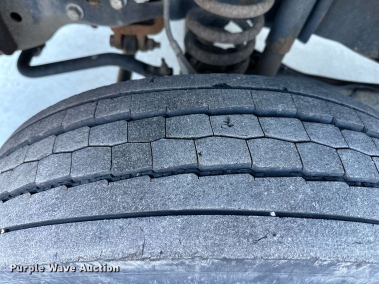 image for item NL9177 2012 Ford F450 Super Duty  dump flatbed truck