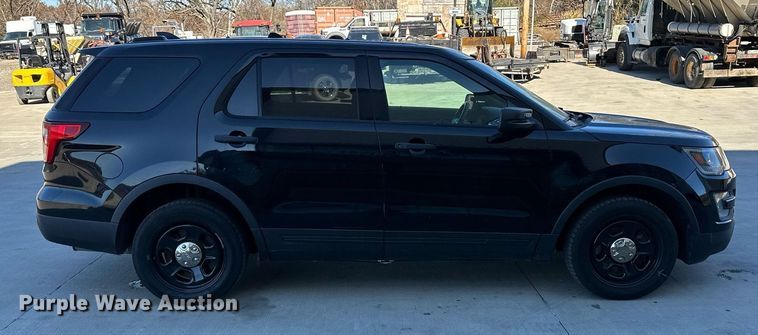image for item NL9178 2016 Ford Explorer Police Interceptor  SUV