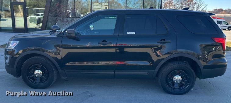 image for item NL9178 2016 Ford Explorer Police Interceptor  SUV